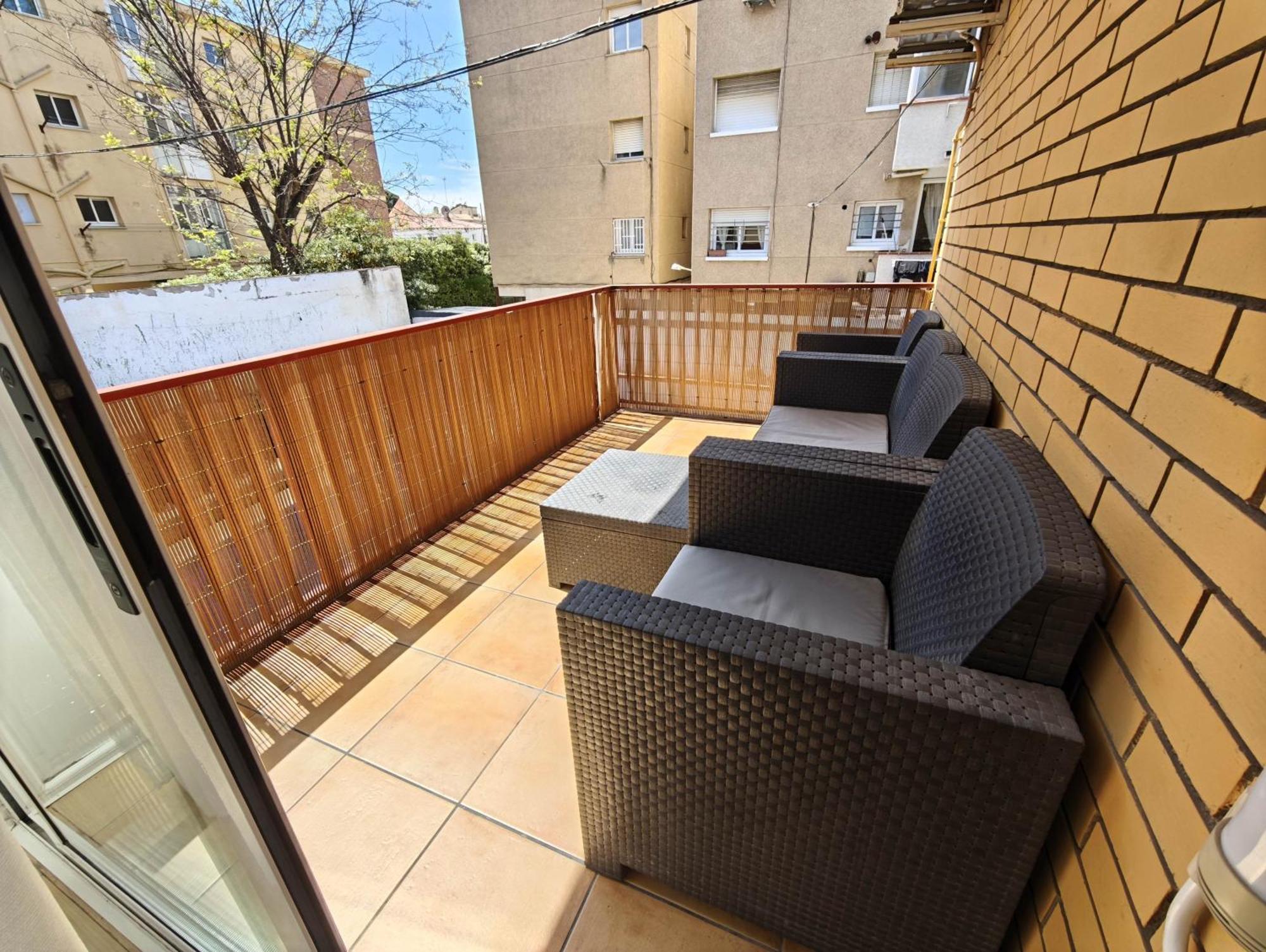Apartamento Playa Con Piscina Parking Y 2 Habitac Кастелдефелс Екстериор снимка